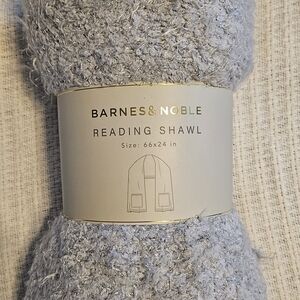 Barnes & Noble Soft Gray Reading Shawl